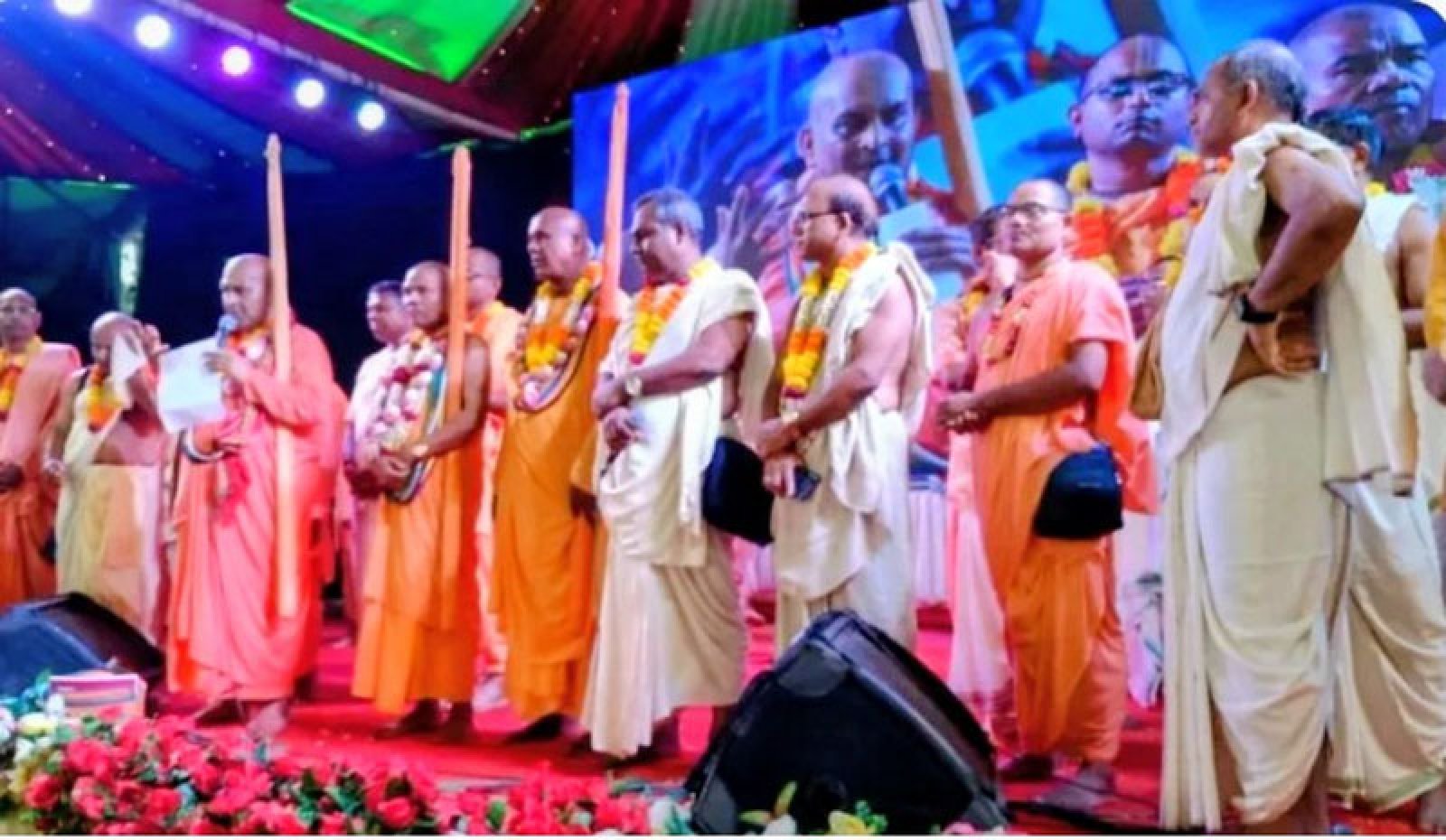 লাখো ভক্তের মিলনমেলায় শেষ হলো খেতুরীধামের ধর্মীয় মহোৎসব