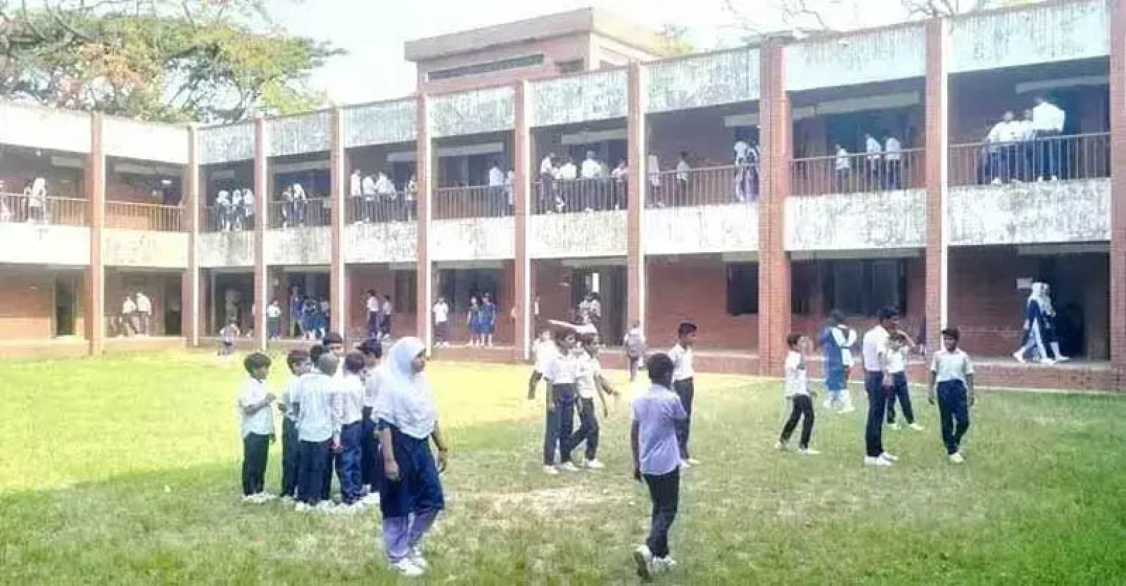 দেশের সব শিক্ষাপ্রতিষ্ঠানে টানা পাঁচ দিন বন্ধ থাকবে