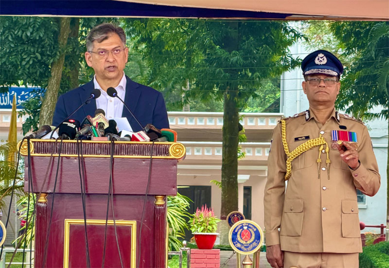 তাহসিফের মৃত্যু  নিয়ে  তদন্তের আগে কোনো মন্তব্য করতে চান না : স্বরাষ্ট্রমন্ত্রী