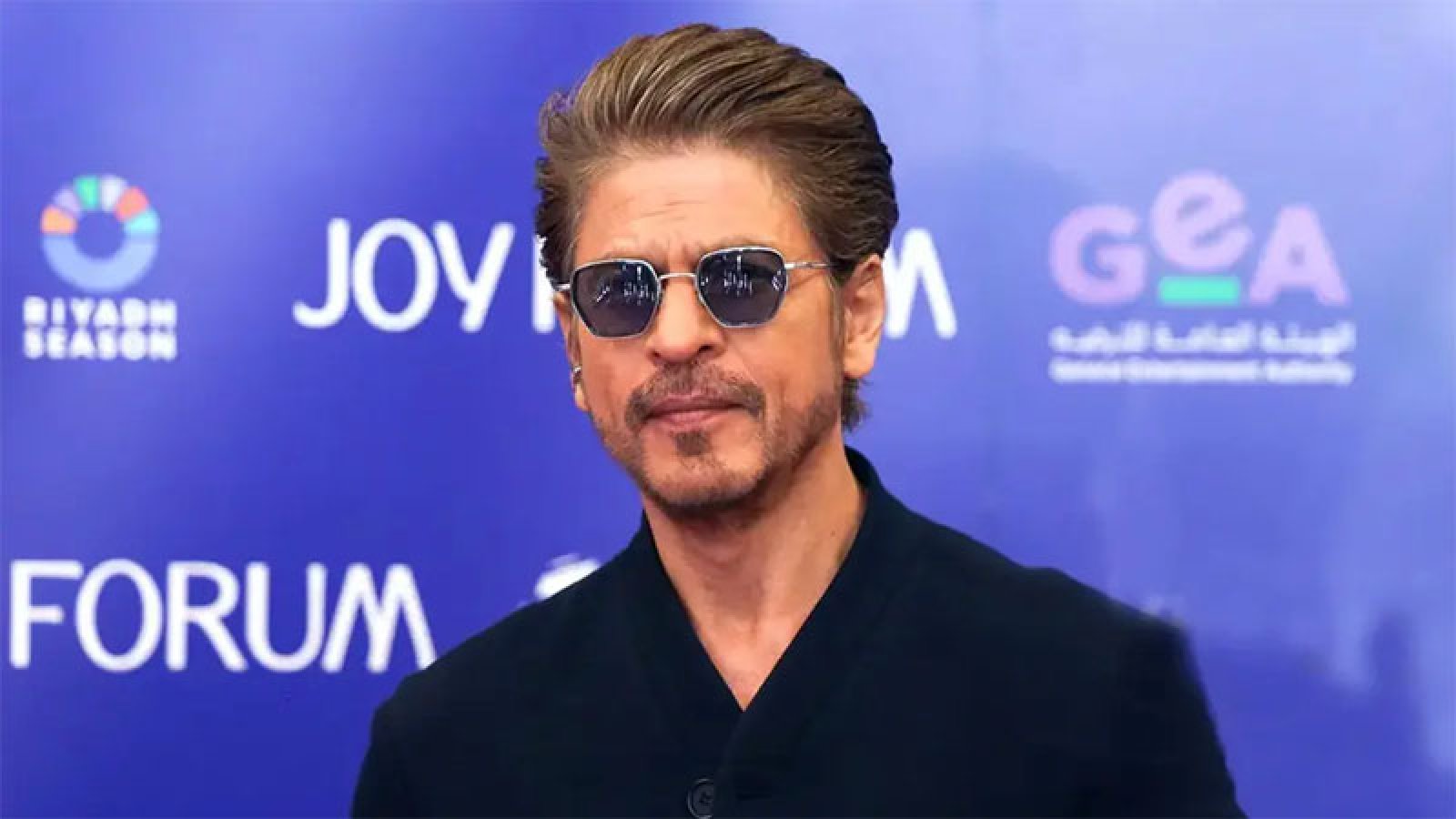শাহরুখের জন্মদিনে ভক্তদের জন্য দুঃসংবাদ!