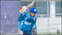 টস জিতে ব্যাটিংয়ে নোয়াখালী এক্সপ্রেস