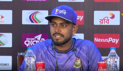 তাসকিন-রানার বোলিং সাপোর্ট নিয়ে যা বললেন মিরাজ